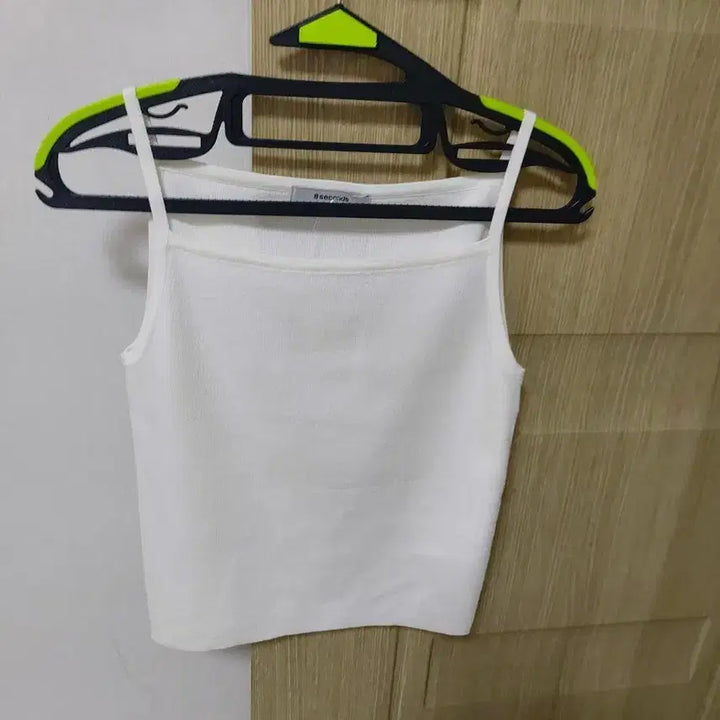 [BUNJANG] Eight Seconds White Sleeveless Top S (85) / 새상품 에잇세컨즈 끈나시 S(85)
