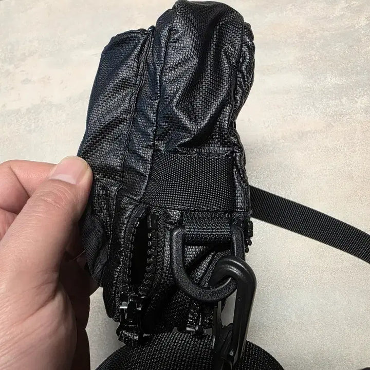 [BUNJANG] Stone Island Mussola Gommata Crossbody Bag / 스톤아일랜드 무솔라 고마타 크로스백