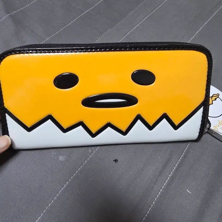 [SOLD OUT] 구데타마 지퍼 장지갑 노랑색