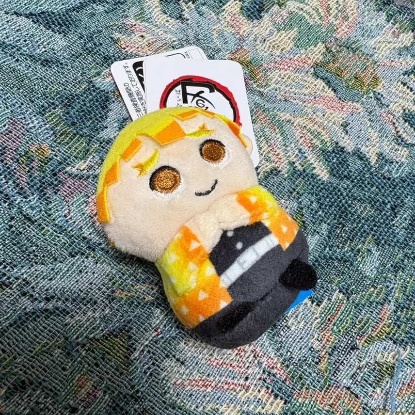 [BUNJANG] Demon Slayer Zenitsu Mini Town Figure / 귀멸의 칼날 젠이츠 미니타운