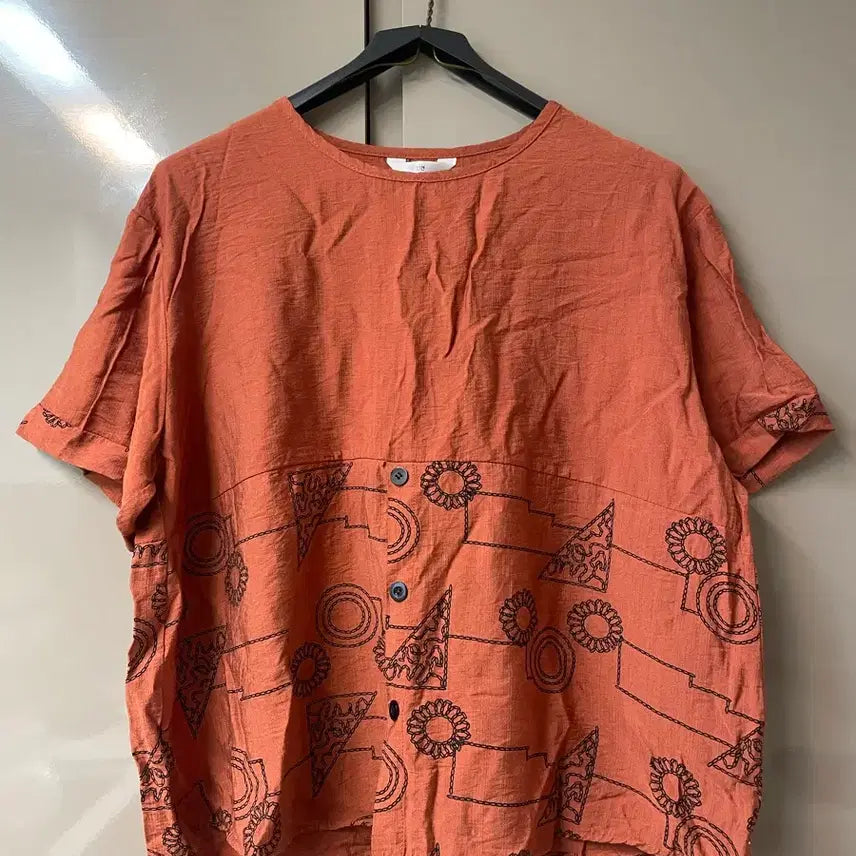 [BUNJANG] Orange Patterned Rayon Blouse / 인견 블라우스 free