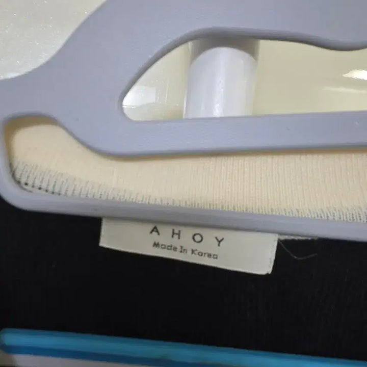 [BUNJANG] AHoy Black Contrast Cardigan / AHoy 블랙 배색 가디건
