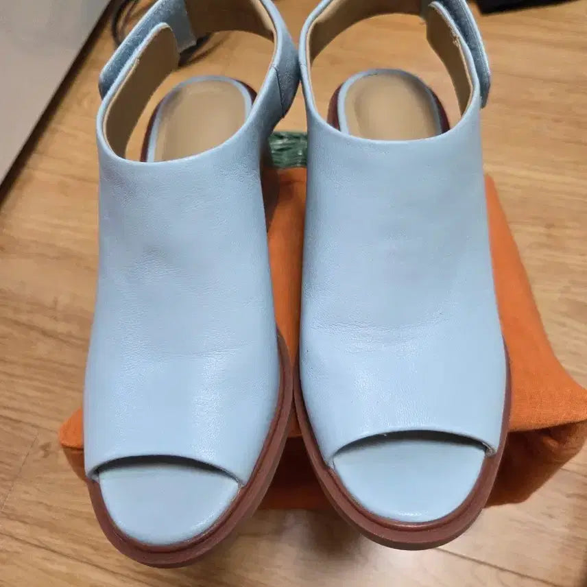 [BUNJANG] Karl Lagerfeld Sandals / 칼라거펠트샌들