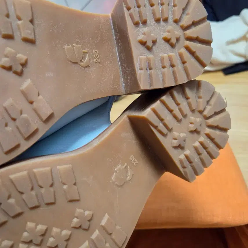 [BUNJANG] Karl Lagerfeld Sandals / 칼라거펠트샌들