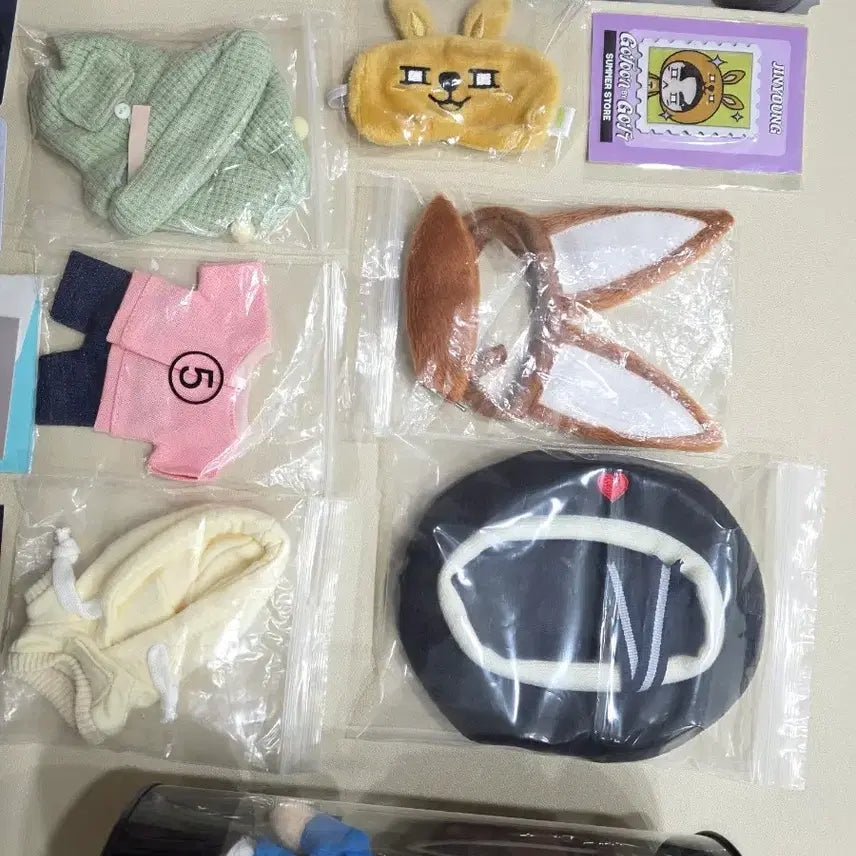 [BUNJANG] GOT7 Jinyoung Doll + Doll Clothes + Unofficial Photocard, Sticker Bundle Set / 갓세븐 진영 인형 + 인형옷 + 비공굿 포토카드, 스티커 일괄양도