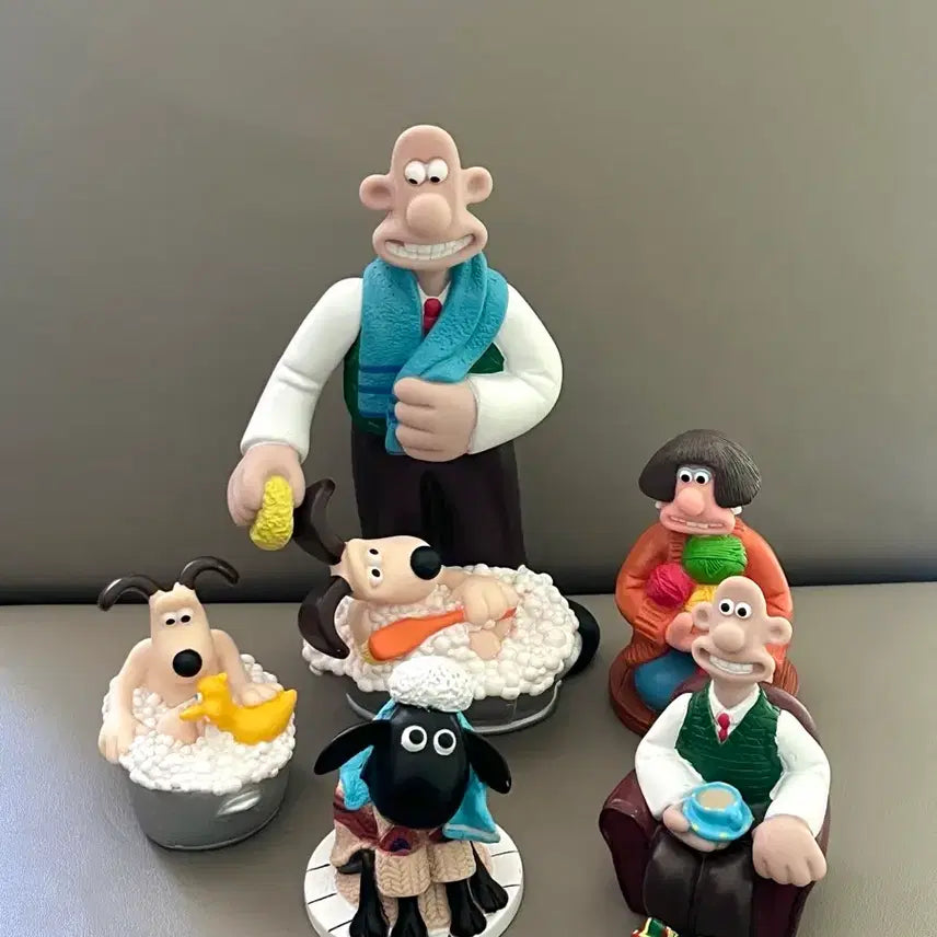 [BUNJANG] Vintage Wallace &amp; Gromit Bath Figurines Set of 5 / 빈티지 월레스와 그로밋 목욕 피규어 5종 세트