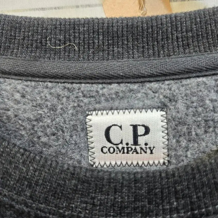 [BUNJANG] CP Company Dark Grey Lens Pocket Detail Sweatshirt / CP컴퍼니 다크그레이 맨투맨
