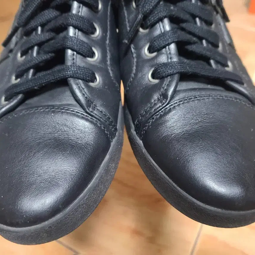 [BUNJANG] Dolce &amp; Gabbana Leather Sneakers / D&amp;G 돌체앤가바나 스니커즈7.5(265추천)