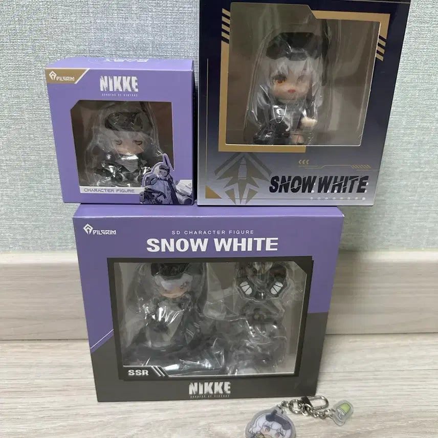 [BUNJANG] Goddess of Victory: Nikke Snow White Figure Set / 승리의 여신 니케 : 스노우 화이트 피규어 세트