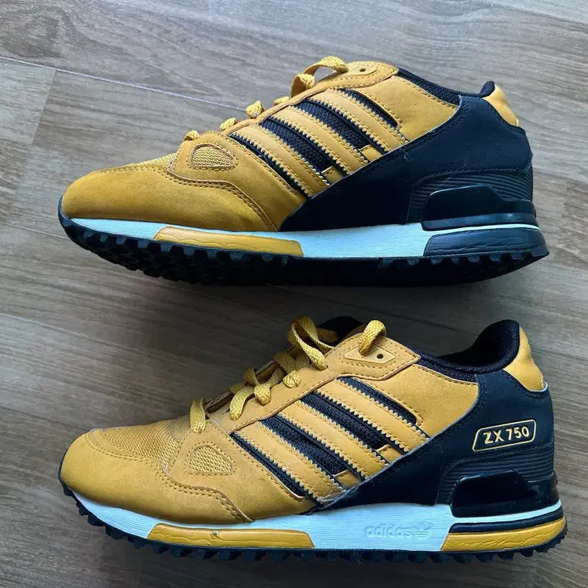 [BUNJANG] Adidas Originals Sneakers Mustard/Black / 아디다스 오리지널 스니커즈 235-A급