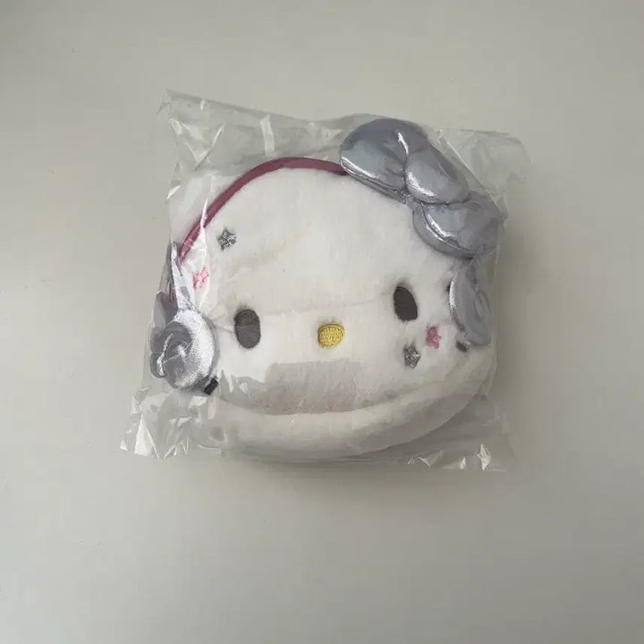 [BUNJANG] Sanrio Tokimeki Planet Pouch - Hello Kitty / [새상품] 산리오 토키메키 플래닛 파우치 - 헬로키티