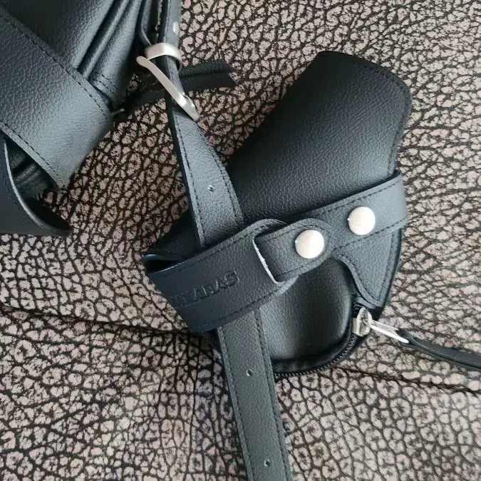 [BUNJANG] Lee WooGamaCaras H Buckle Holster Shoulder Bag / 가격내려요 이우가마카라스 H Buckle Holster 백 1914990