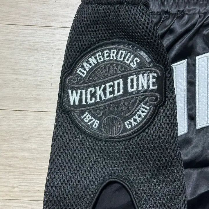 [BUNJANG] Wicked One Muay Thai Shorts (L) / 위키드 원 무에타이 쇼츠 L