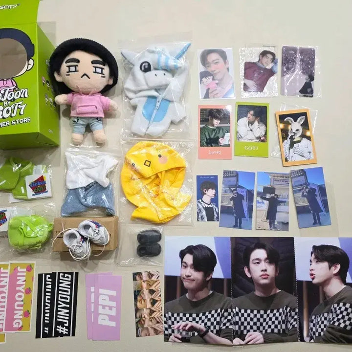 [BUNJANG] GOT7 Jinyoung "Nyeongtory" Doll Bundle Set with Doll Clothes, Official Photocard, and Unofficial Goods / GOT7 진영 인형(녕터리), 인형 옷, 공식 포토카드, 비공굿 일괄양도