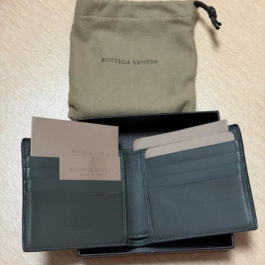 [BUNJANG] Bottega Veneta Intrecciato Bi-fold Wallet / 보테가 베네타 인트레치아토 반지갑