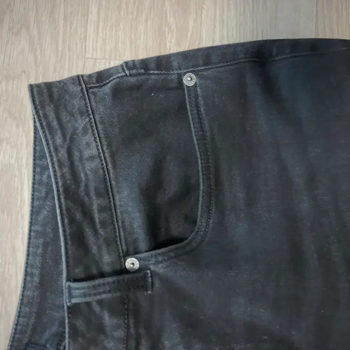 [BUNJANG] Guess Signature Logo Slim Fit Denim Jeans (Size 34) / [정품] Guess 게스 시그니처 로고 슬림핏 데님 (상태굿) 34