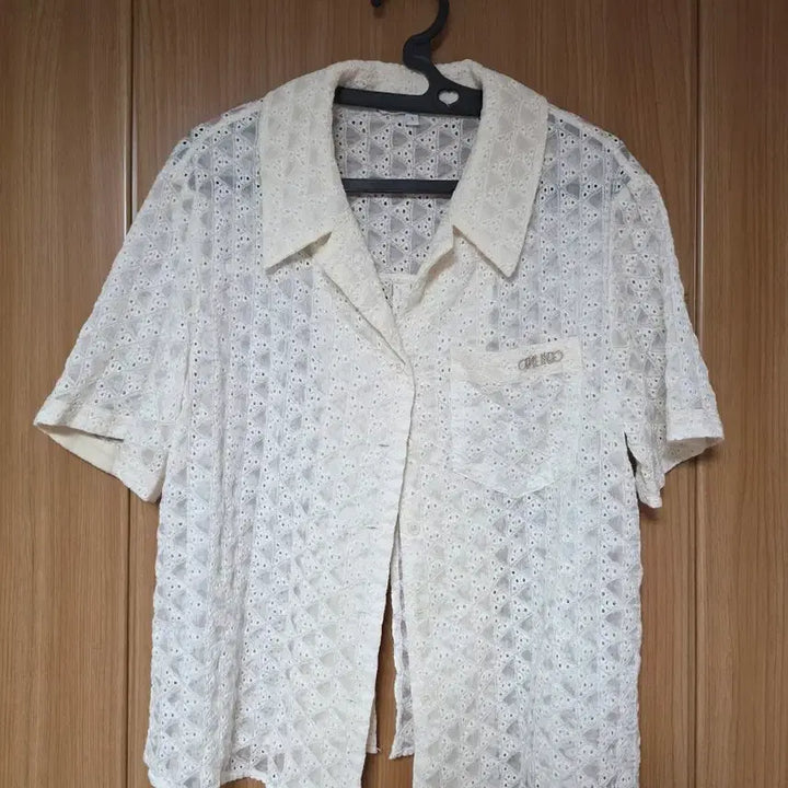 [BUNJANG] on&amp;on Lace Punching Short Sleeve Shirt Size 1 / on&amp;on 온앤온 레이스 펀칭 반팔 셔츠 1사이즈
