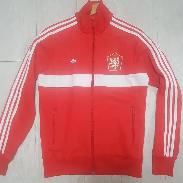 [BUNJANG] Nike Windbreaker, Adidas Track Top, Adidas Hoodies Bundle Set (Size L) / 져지, 후드집업 4벌 합한 금액 L사이즈