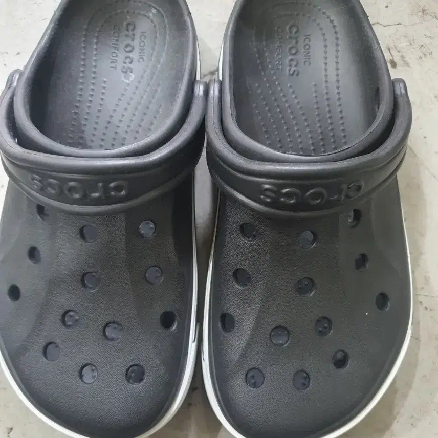 [BUNJANG] Crocs Sandals W8 Unused / 크록스 샌들 W8  미사용