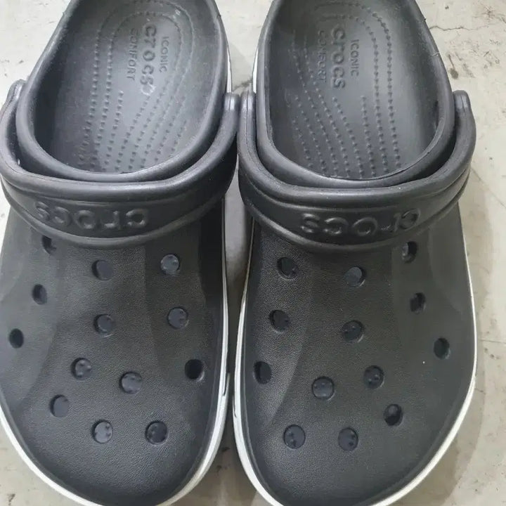 [BUNJANG] Crocs Sandals W8 Unused / 크록스 샌들 W8  미사용