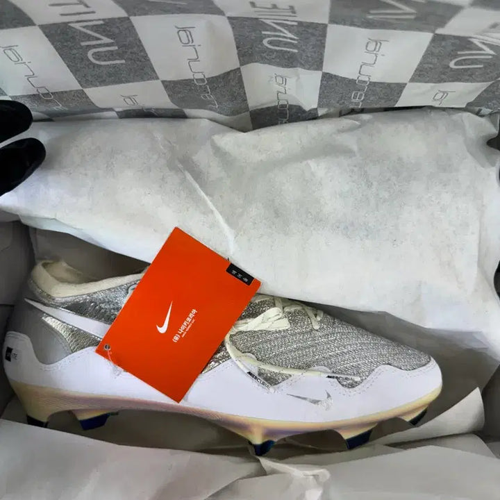[BUNJANG] Nike x Patta Mercurial Zoom Vapor 16 / 나이키 x 파타 275 머큐리얼 줌 베이퍼 16