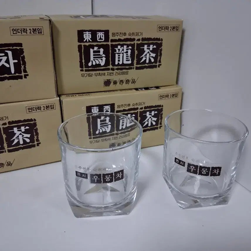 [BUNJANG] Dong Suh Oolong Tea Under Rock 1 Box Set with 2 Glasses / 동서 우롱차 언더락 1박스세트( 잔 2개)