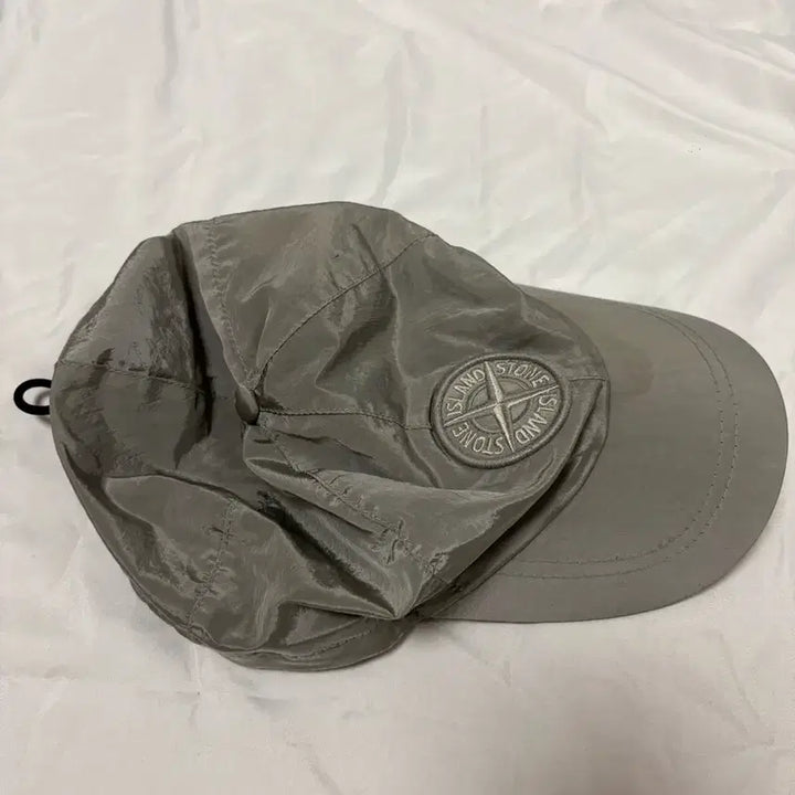 [BUNJANG] Stone Island Nylon Metal Ball Cap Grey L / 스톤아일랜드 나일론 메탈 볼캡 그레이