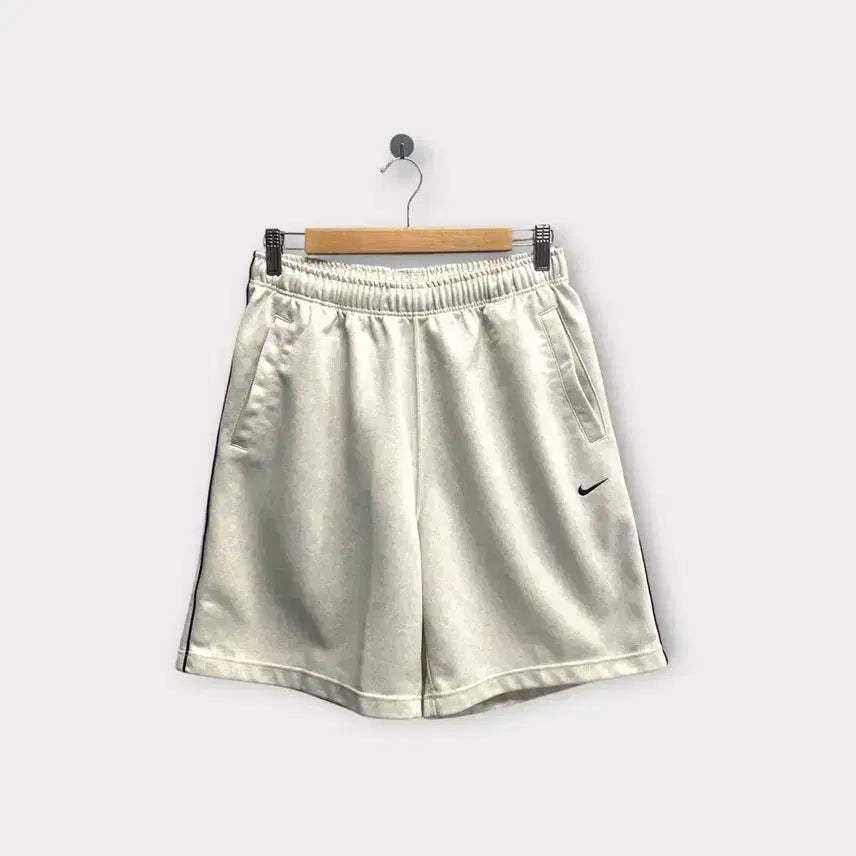 [BUNJANG] Nike Swoosh Grey Shorts L / 나이키 스우시 그레이 반바지 L