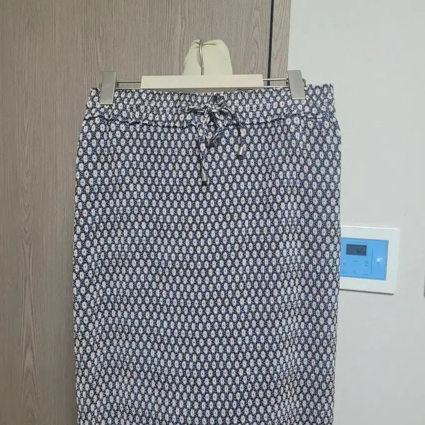 [BUNJANG] Thursday Island Pleated Pattern Long Skirt / 써스데이아일랜드 플리츠  상태좋은  패턴 롱 스커트