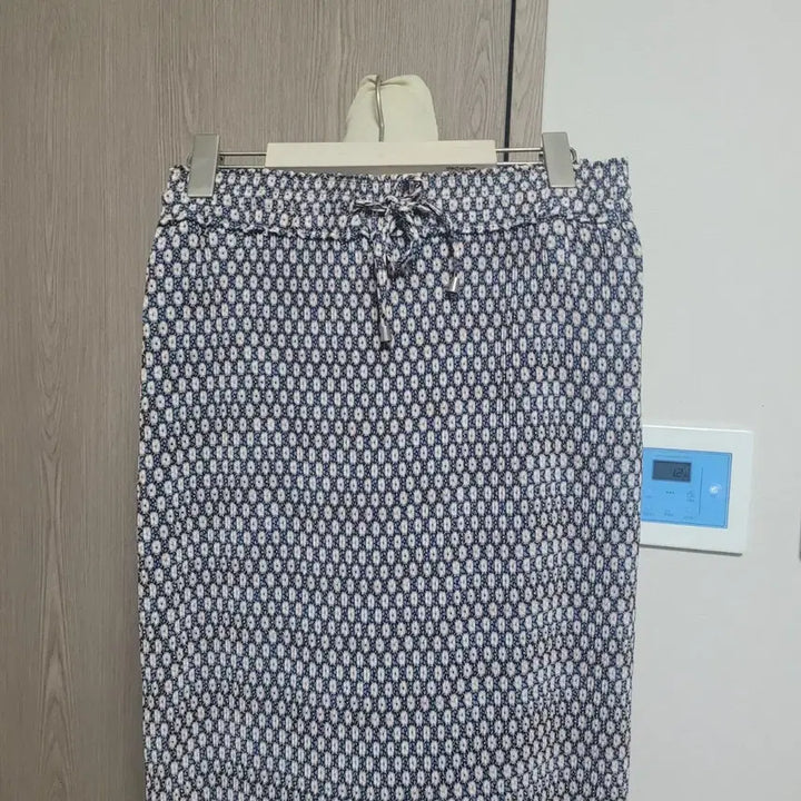 [BUNJANG] Thursday Island Pleated Pattern Long Skirt / 써스데이아일랜드 플리츠  상태좋은  패턴 롱 스커트