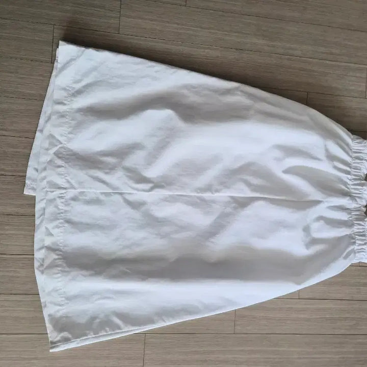 [BUNJANG] Reebok White Long Skirt / 리복 화이트 롱치마