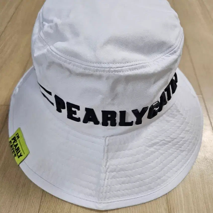 [BUNJANG] Pearly Gates White Bucket Hat / [PEARLY GATES] 파리게이츠 화이트 버킷햇 58