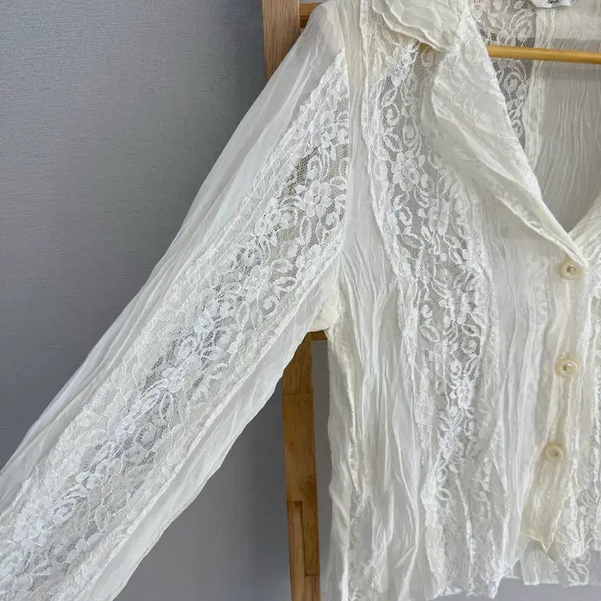 [BUNJANG] Lace Collar Cardigan / 레이스 카라 가디건