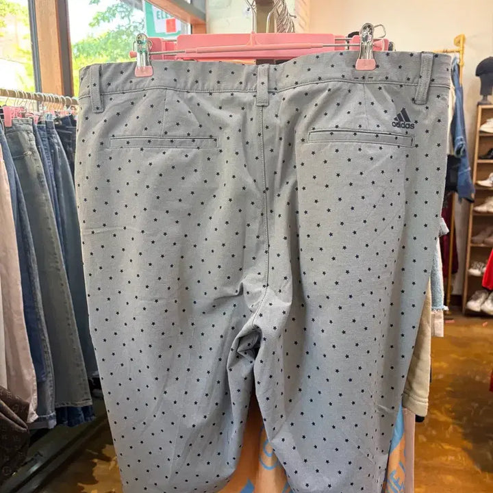 [BUNJANG] Adidas Star Pattern Shorts / 아디다스 별 패턴 반바지