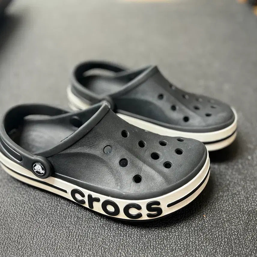 [BUNJANG] Crocs Baya Band Clogs Black US W7/M5 / 크록스 바야밴드 블랙 230 / M5 / W7