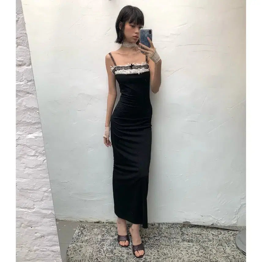 [BUNJANG] CHIPCHIP Black Lace Slim Long Dress with Shoulder Straps / CHIPCHIP 칩칩샵 섹시 블랙 레이스 어깨끈 슬림 롱드레스