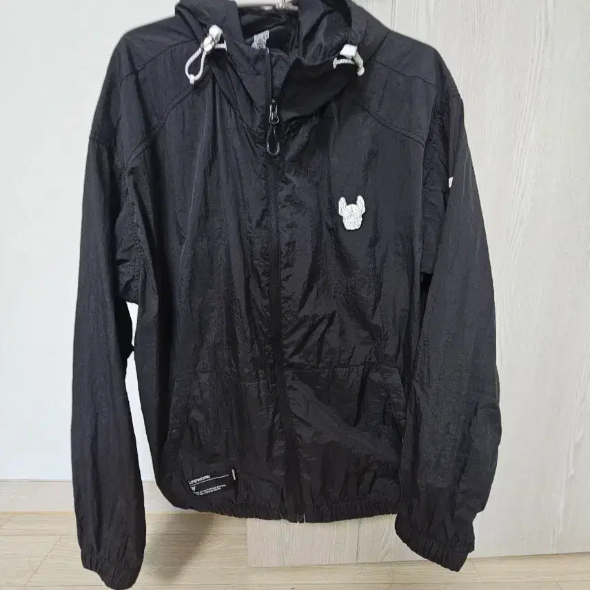 [BUNJANG] LIFEWORK Black Windbreaker Jacket / LIFEWORK 라이프워크 블랙 바람막이