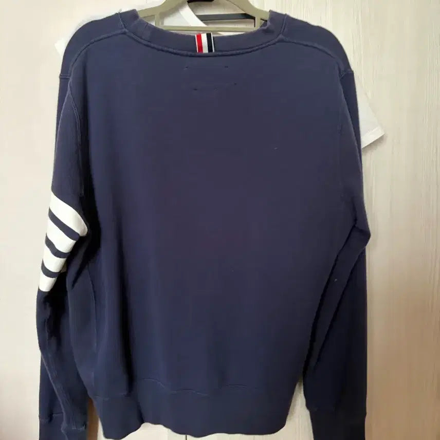 [BUNJANG] Thom Browne Navy Tricolor Sweatshirt / 톰브라운 네이비 삼선 맨투맨