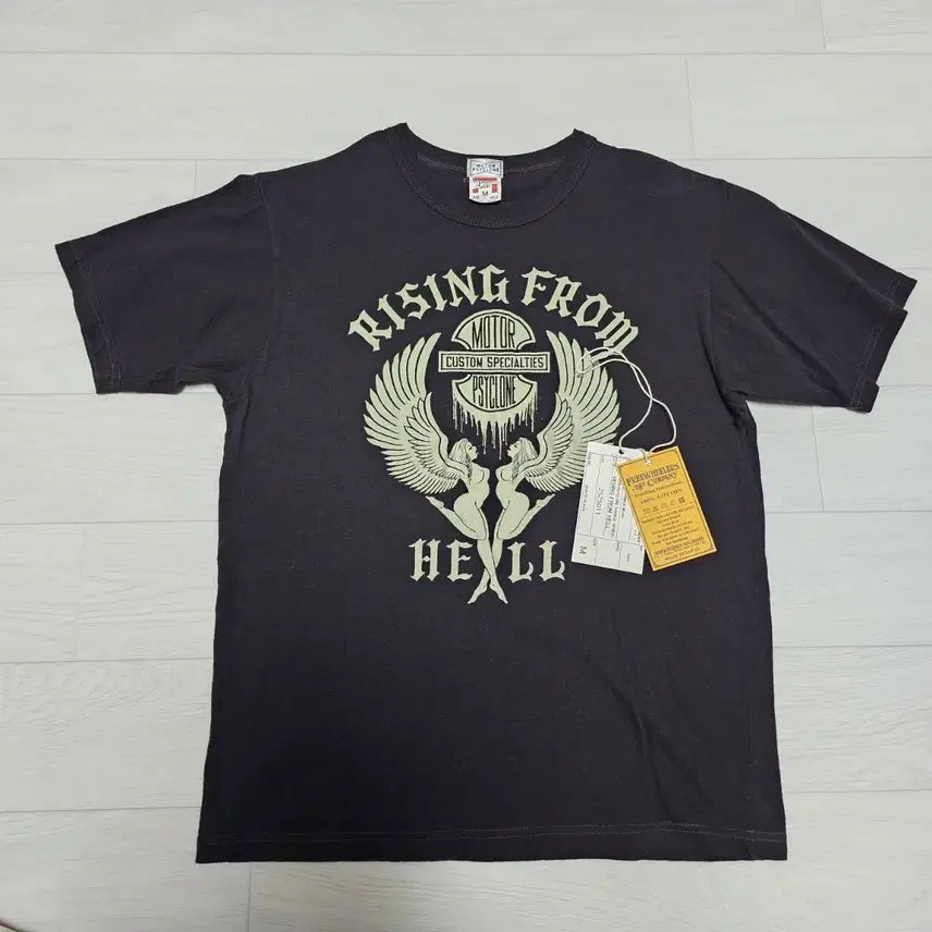 [BUNJANG] FREIHELLIS Rising From Hell T-Shirt Size 38 / 프리휠러스 라이징프롬헬 티 38사이즈 팝니다