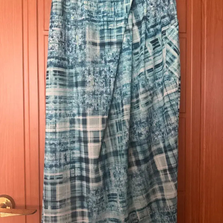 [SOLD OUT] 마담포라 스커트 새 옷
