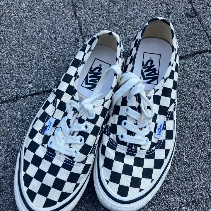 [BUNJANG] Vans Anaheim Authentic Checkerboard Style 44 / 반스 애너하임 어센틱 체커보드 스타일44 230