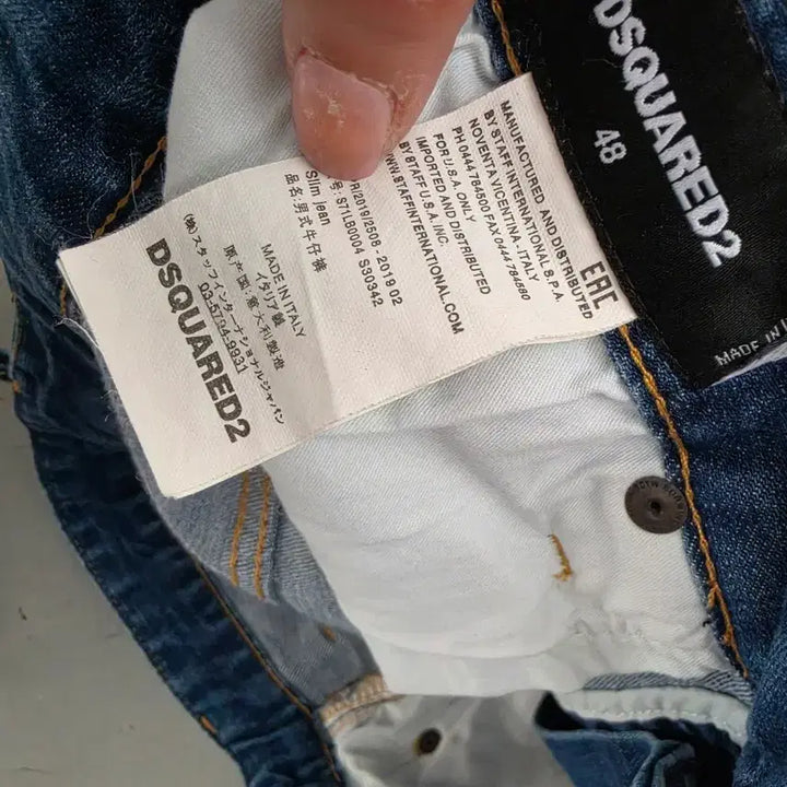 [BUNJANG] DSquared2 Denim Shorts Size 32 / 희귀템)디스퀘어드2 데님 반바지 데미지 워싱 32사이즈