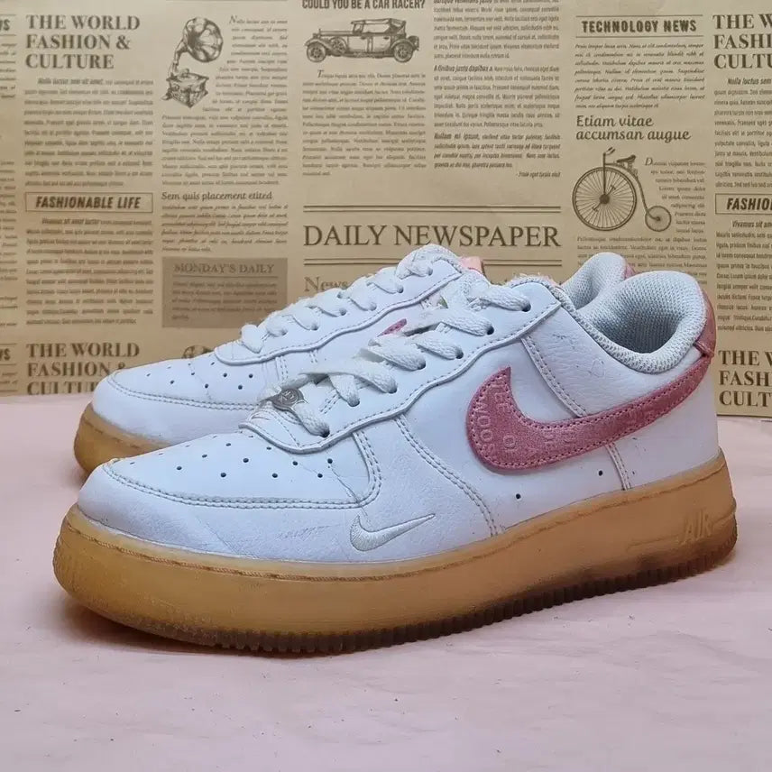 [BUNJANG] Nike Air Force 1 Pink Sneakers (250) / 나이키 에어포스1 핑크 운동화250