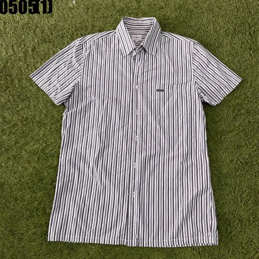 [BUNJANG] Calvin Klein Striped Short Sleeve Shirt L / 캘빈클라인 반팔 셔츠 L