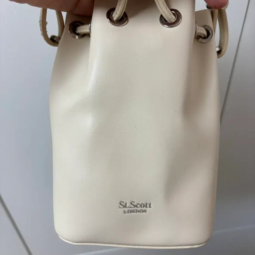[BUNJANG] Saint Scott Lillian Mini Bucket Bag / 세인트스코트 릴리안 미니 버킷백