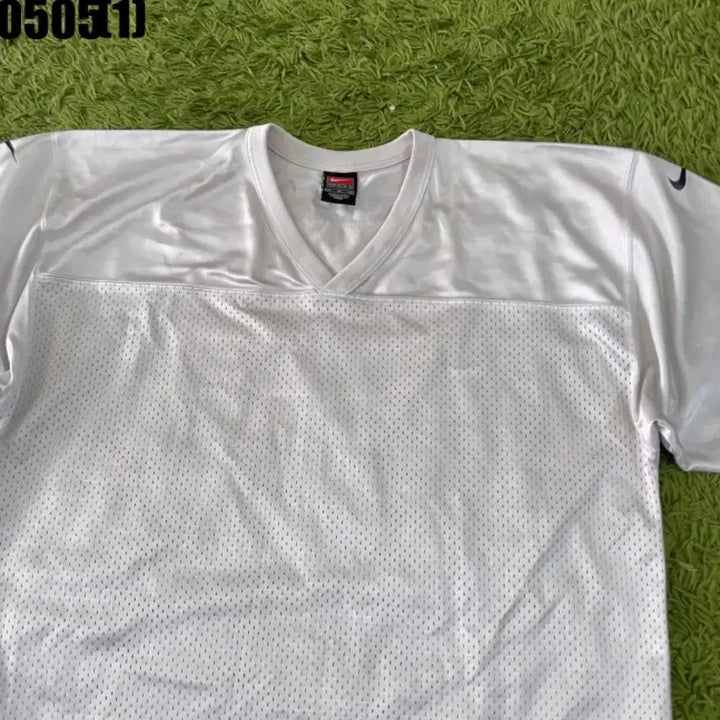 [BUNJANG] Nike White Mesh Football Jersey Short Sleeve M / 나이키 화이트 메쉬 풋볼 져지 반팔 M