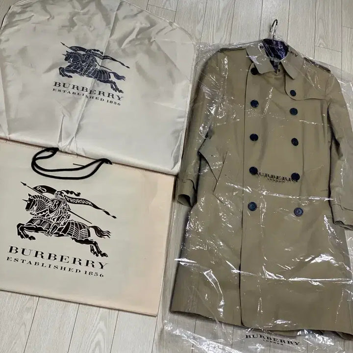 [BUNJANG] Burberry Sandringham Trench Coat - Women&