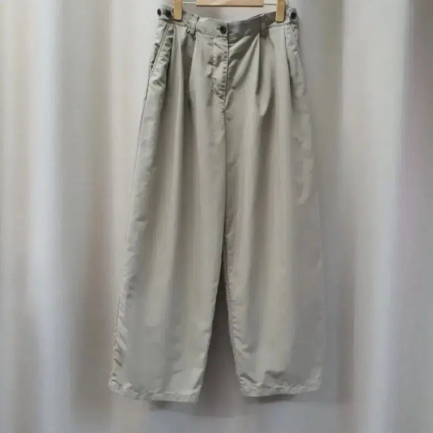 [BUNJANG] Tomboy Wide Fit Slacks Beige / 톰보이 바지