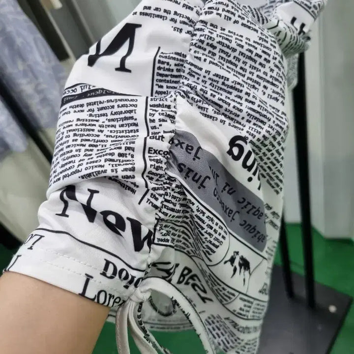 [BUNJANG] Newspaper Print Halterneck Midi Dress / 신문 프린팅 끈나시 원피스