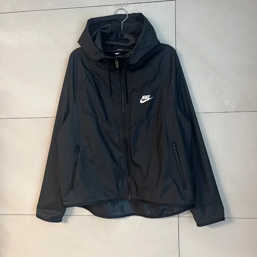 [BUNJANG] Nike Windrunner Jacket Black [L] / 나이키 윈드러너 바람막이 블랙 [L]